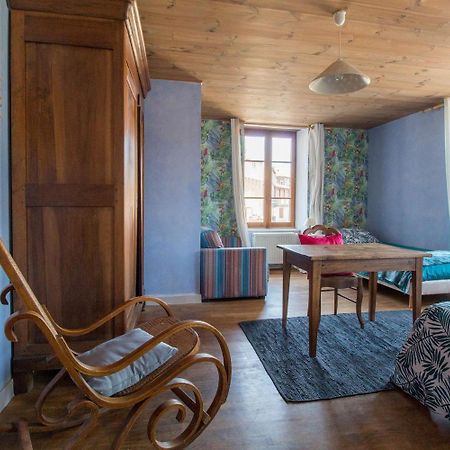 La Maison Des Archers Сен-Сатюрнен Экстерьер фото